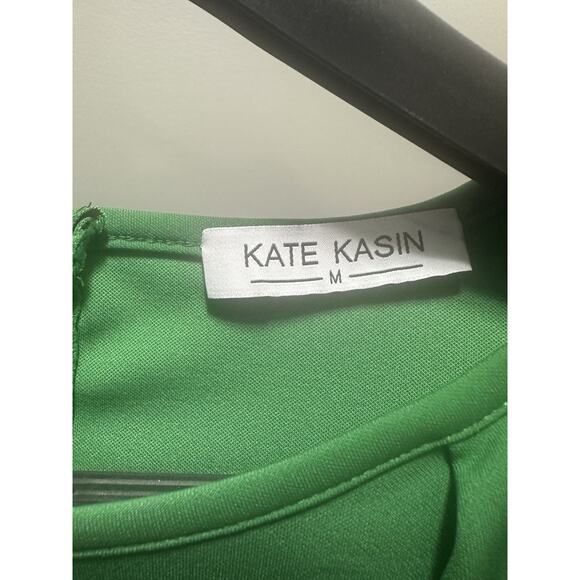 Kate Kasin Women’s Green Peplum Top Size M Long Sleeve Ruffle Shoulder Elegant B - Picture 2 of 8